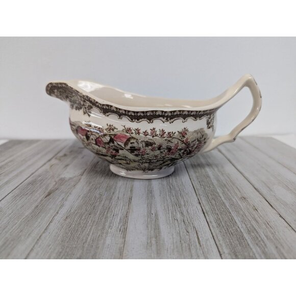 Vintage Johnson Brothers Friendly Village Gravy Boat No Plate - Picture 1 of 10
